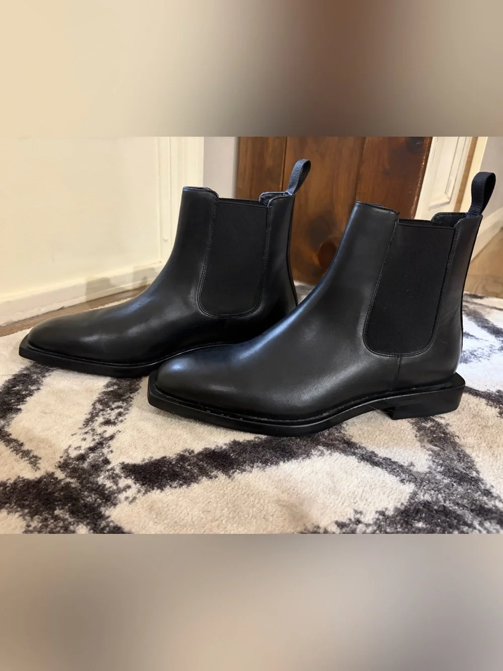 Zara Black Leather Chukka Boots